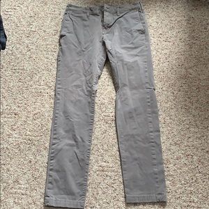 Grey American Eagle khakis 29x32